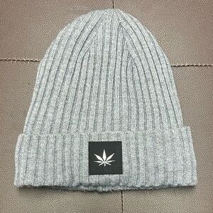 Stoner 420 Gray Faux Fur Lined Beanie Unisex